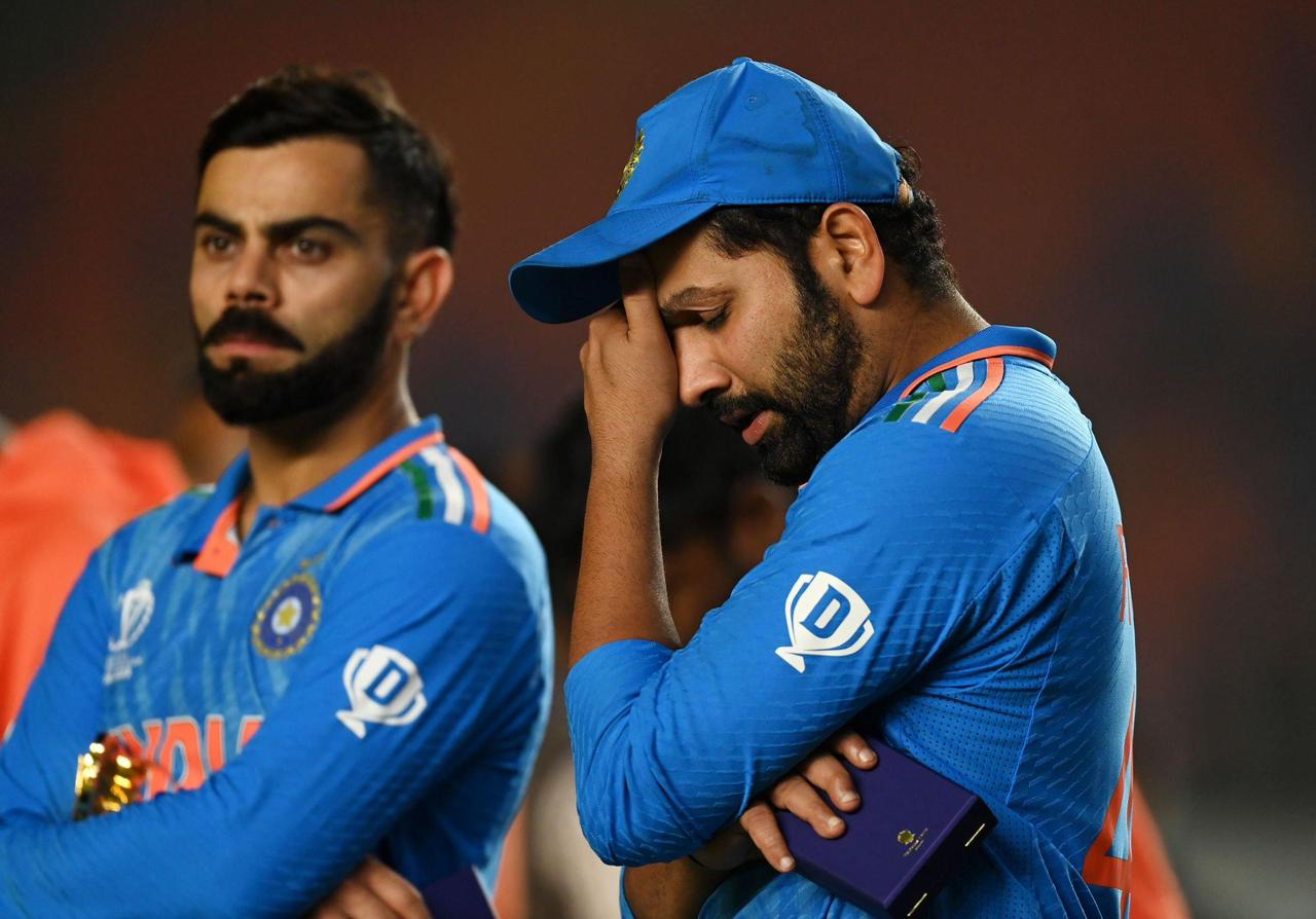 Indian players were spotted with teary eyes and shattered dreams after their loss.