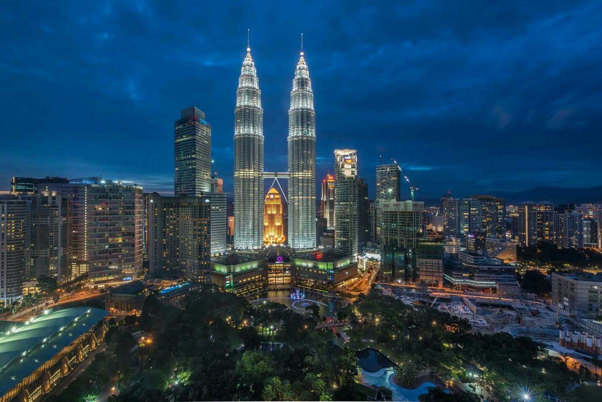 Malaysia has decided to grant visa-free entry to citizens of China and India for stays of up to 30 days starting on Dec. 1